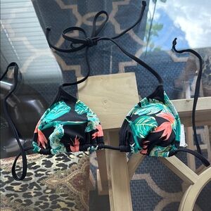 Roxy Tropical Print Bikini - Black and Green